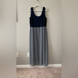 Vince Camuto Maxi Dress Size 1X Navy with White Polka Dots
